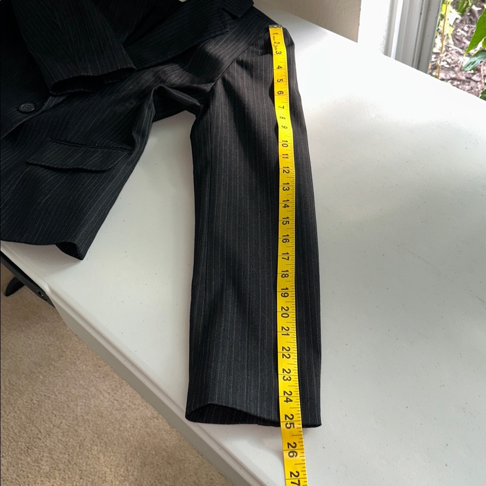 LOFT Charcoal Pinstripe Blazer Size 8 - Picture 12 of 16